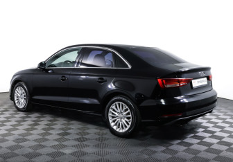 Подержанный автомобиль Audi A3 Sedan 2016 года (7 фото)
