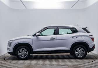 Подержанный автомобиль Hyundai Creta 2022 года (8 фото)