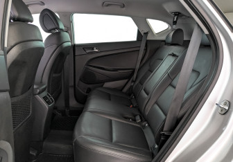 Подержанный автомобиль Hyundai Tucson 2016 года (18 фото)