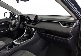 Новый Toyota RAV4 2025 (9 фото)