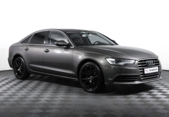 Подержанный автомобиль Audi A6 Sedan 2012 года (3 фото)