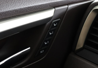 Подержанный автомобиль Lexus RX 2018 года (16 фото)