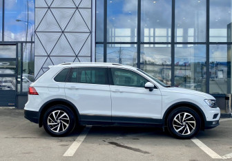 Подержанный автомобиль Volkswagen Tiguan 2018 года (4 фото)