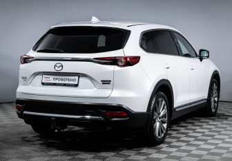 Подержанный автомобиль Mazda CX-9 2022 года (5 фото)