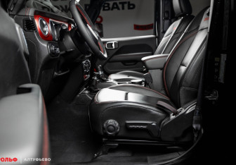 Новый Jeep Gladiator 2023 (12 фото)