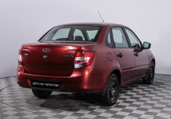 Подержанный автомобиль LADA (ВАЗ) Granta Sedan 2018 года (5 фото)