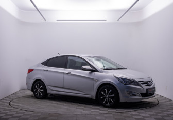 Подержанный автомобиль Hyundai Solaris Sedan 2016 года (3 фото)