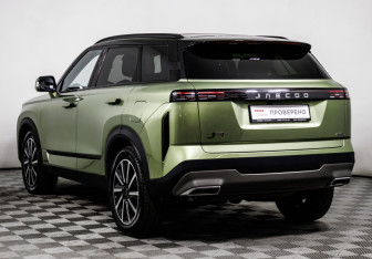 Подержанный автомобиль Jaecoo J7 2023 года (7 фото)