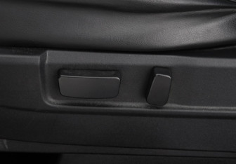 Подержанный автомобиль Mitsubishi Outlander 2019 года (16 фото)