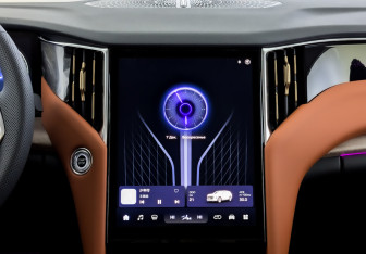 Новый Hongqi HS7 2025 (11 фото)