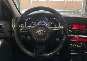 Подержанный автомобиль Kia Optima Sedan 2015 года (14 фото)