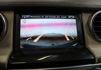 Подержанный автомобиль Land Rover Discovery 2014 года (24 фото)