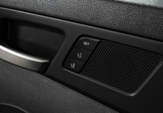 Подержанный автомобиль Hyundai Elantra Sedan 2019 года (19 фото)