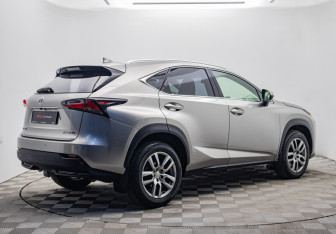 Подержанный автомобиль Lexus NX 2015 года (5 фото)