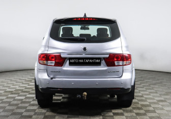 Подержанный автомобиль SsangYong Kyron 2013 года (4 фото)