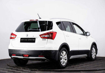 Подержанный автомобиль Suzuki SX4 Hatchback 2019 года (3 фото)