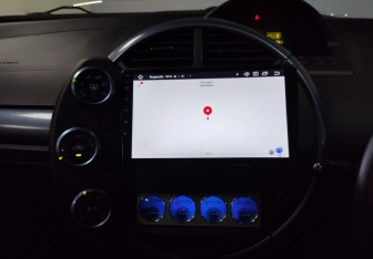 Подержанный автомобиль Toyota WiLL Cypha 2003 года (17 фото)