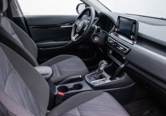 Подержанный автомобиль Kia Seltos 2021 года (9 фото)