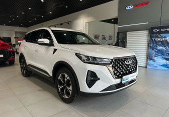Подержанный автомобиль Chery Tiggo 7 Pro Max 2023 года (3 фото)