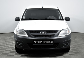 Подержанный автомобиль LADA (ВАЗ) Largus Wagon 2017 года (2 фото)