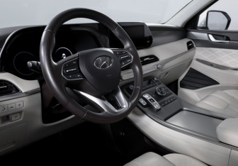 Подержанный автомобиль Hyundai Palisade 2022 года (14 фото)