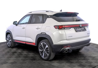 Подержанный автомобиль Changan CS35PLUS 2023 года (7 фото)