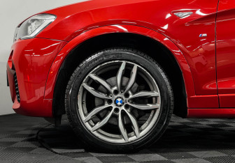 Подержанный автомобиль BMW X4 2018 года (7 фото)