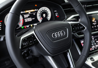 Новый Audi A6 Sedan 2026 (14 фото)