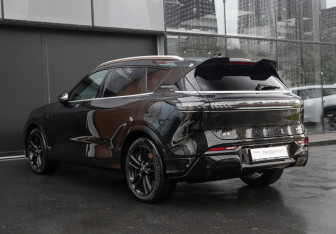 Подержанный автомобиль Voyah Free 2023 года (7 фото)