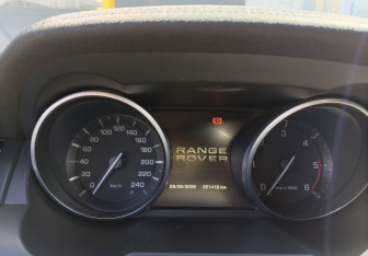 Подержанный автомобиль Land Rover Range Rover Evoque 2012 года (20 фото)
