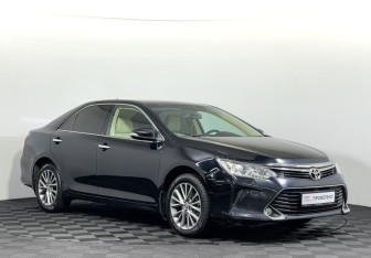 Подержанный автомобиль Toyota Camry Sedan 2016 года (3 фото)