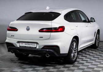Подержанный автомобиль BMW X4 2018 года (5 фото)