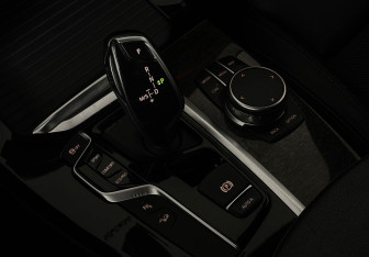 Подержанный автомобиль BMW X3 2019 года (18 фото)