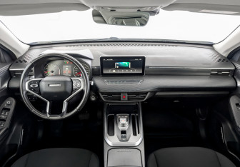 Подержанный автомобиль Haval Jolion 2022 года (14 фото)