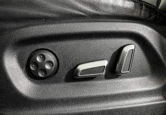 Подержанный автомобиль Audi Q5 2013 года (14 фото)