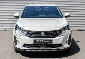 Подержанный автомобиль Peugeot 5008 Suv 2021 года (2 фото)