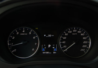Подержанный автомобиль Mitsubishi Outlander 2018 года (9 фото)