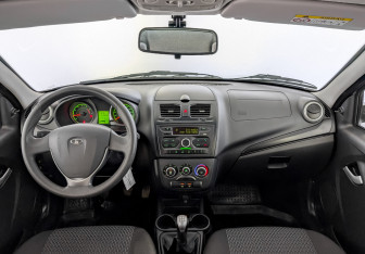 Подержанный автомобиль LADA (ВАЗ) Kalina Wagon 2017 года (14 фото)