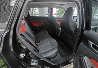 Подержанный автомобиль Changan CS55PLUS 2024 года (15 фото)