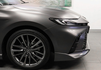 Подержанный автомобиль Toyota Camry Sedan 2025 года (8 фото)
