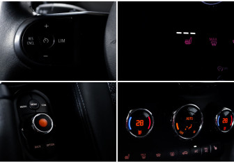 Подержанный автомобиль MINI Hatch 2021 года (18 фото)