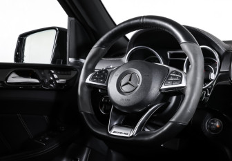 Подержанный автомобиль Mercedes-Benz GLE AMG 2016 года (13 фото)
