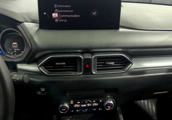 Подержанный автомобиль Mazda CX-5 2023 года (14 фото)