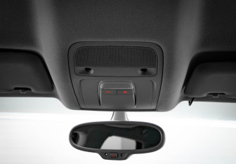 Подержанный автомобиль Audi Q3 2013 года (23 фото)