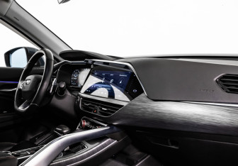Подержанный автомобиль Geely Tugella 2021 года (17 фото)