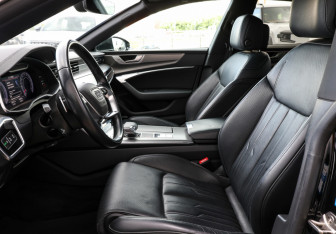 Подержанный автомобиль Audi A7 2019 года (17 фото)