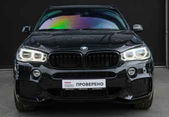 Подержанный автомобиль BMW X5 2015 года (2 фото)