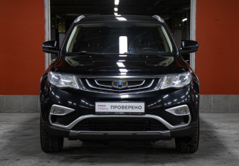 Подержанный автомобиль Geely Atlas 2020 года (2 фото)