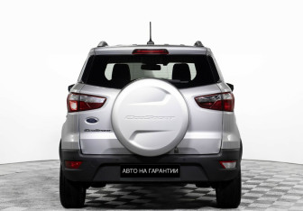 Подержанный автомобиль Ford EcoSport 2018 года (6 фото)