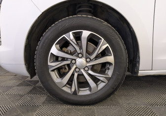 Подержанный автомобиль Haval Jolion 2023 года (12 фото)